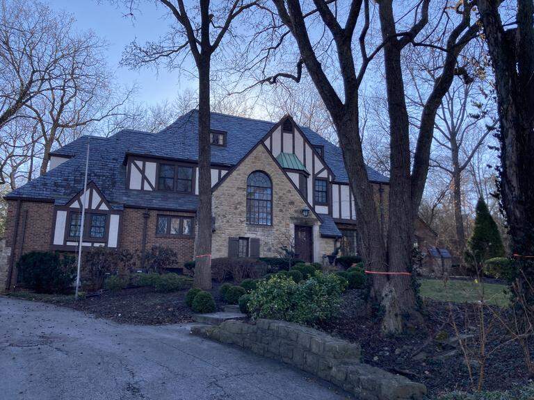 Una casa Tudor che presto sarà demolita