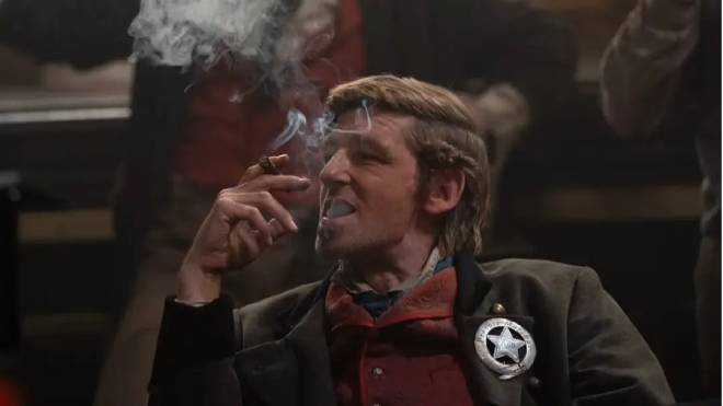 Paul Anderson ne La casa grigia