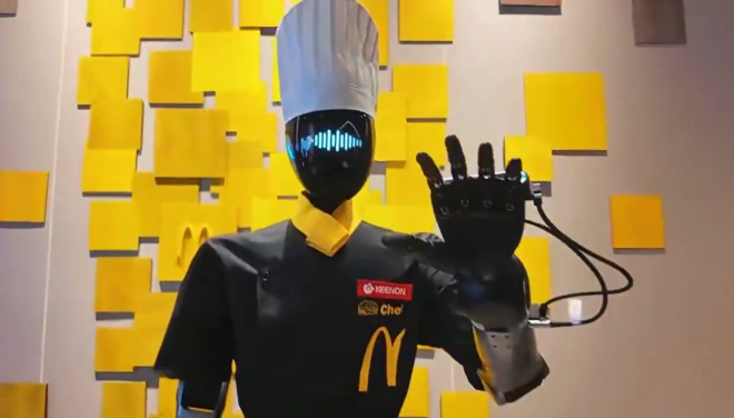 Un robot umanoide da McDonald's
