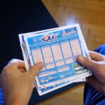 Si sono appena conosciuti: una coppia gioca insieme al LOTO... e vince 8 milioni di euro!


