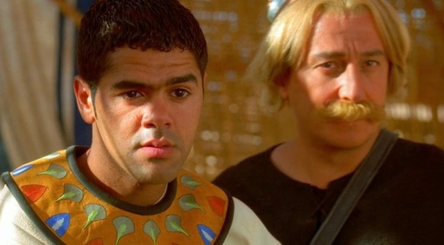 Fotogramma del film Asterix e Obelix: Missione Cleopatra