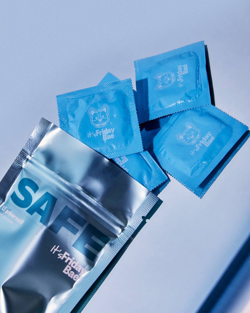 Confezione da dieci preservativi della marca Friday Bae