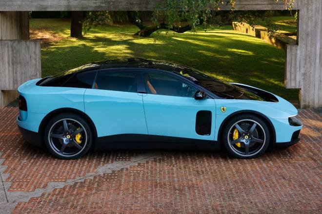 Profilo dell'auto elettrica Ferrari Lude