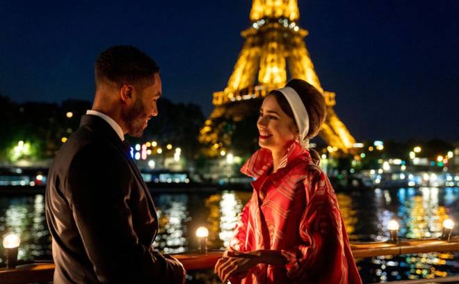 Estratto da Emily a Parigi
