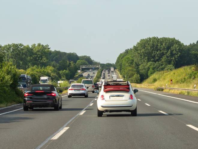 Autostrada intasata dal traffico