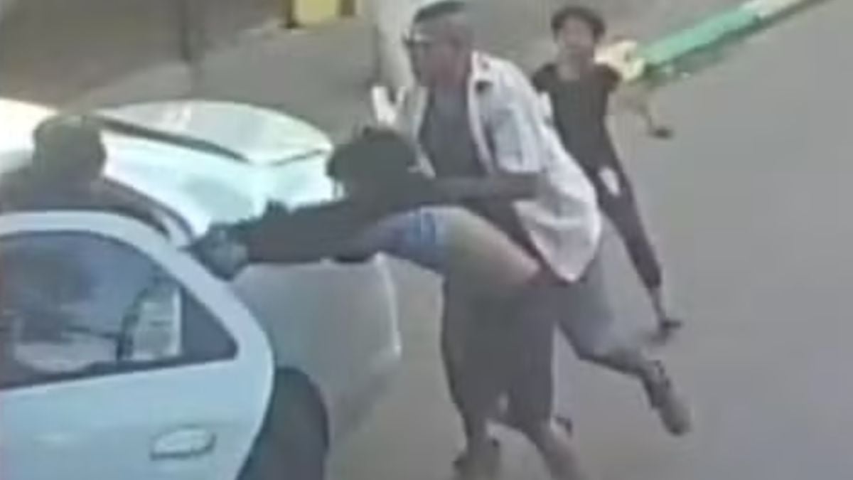 Immagine CCTV, che mostra un tentato rapimento in Brasile, 16 giugno 2026