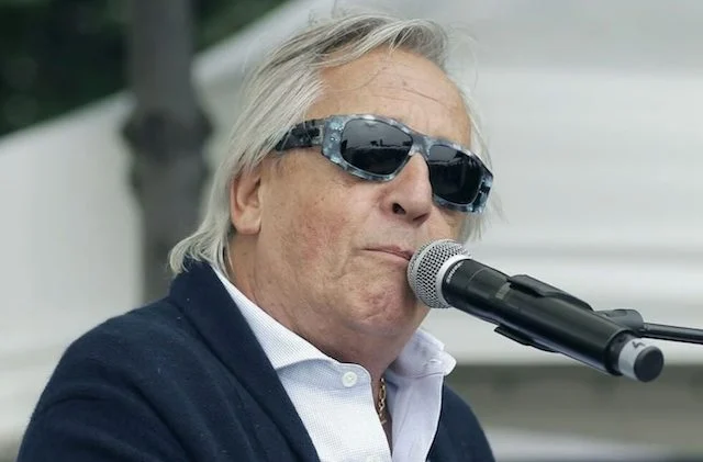 Il cantante Gilbert Montagné
