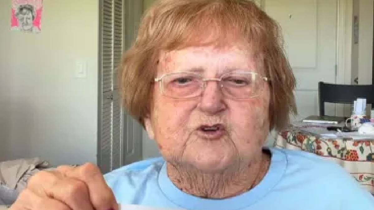 Lillian Droniak, pensionata americana di 96 anni