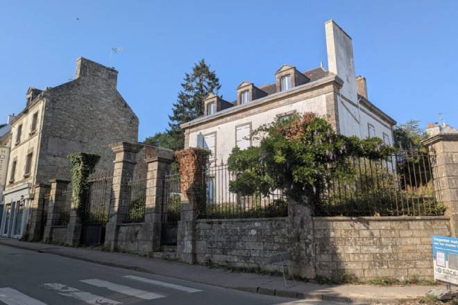 Palazzo venduto all'asta