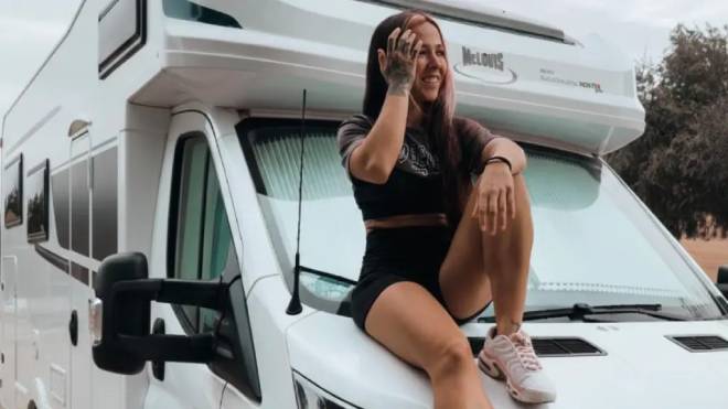 Diana Cabezas sul suo camper
