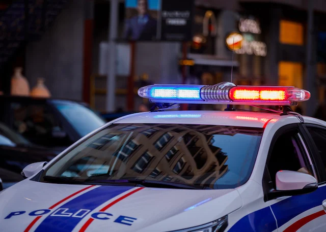 Una macchina della polizia