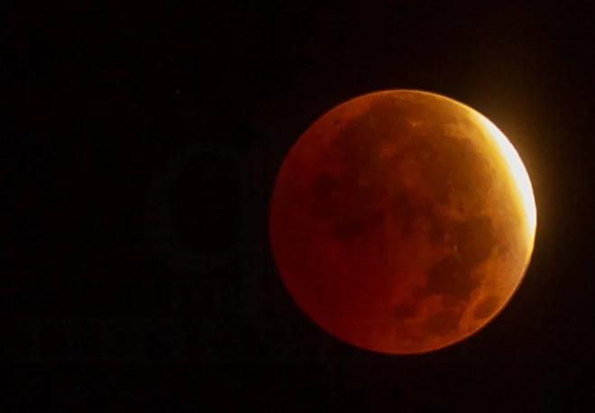 L'eclissi lunare