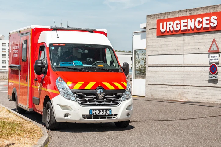 Un'ambulanza