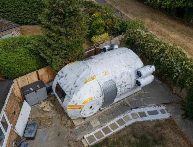 Veduta aerea dell'astronave di Chester Walsh