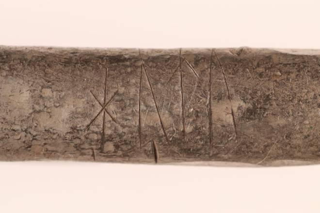 Iscrizione su un lingotto d'argento proveniente da un tesoro vichingo