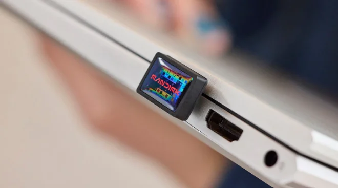 La chiave USB Sandisk Extreme Fit