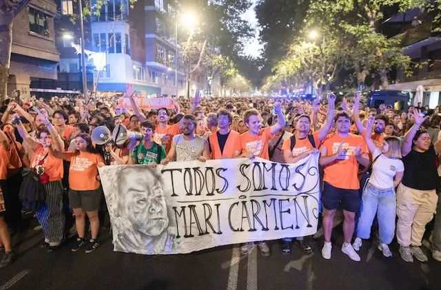 Manifestanti a Madrid il 23 settembre 2026