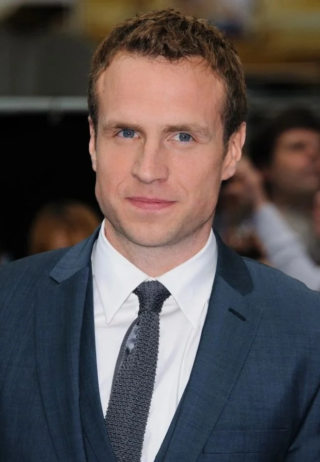 Rafe Spall, scelto per interpretare Arthur Weasley nella serie Harry Potter