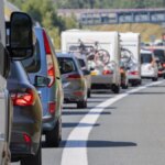 In Germania e Austria gli automobilisti devono lasciare libera la corsia di marcia negli ingorghi anche senza alcun aiuto in vista


