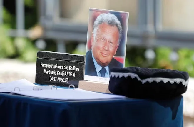 I funerali di Philippe Bouvard