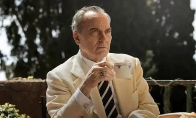 Estratto da The Final Problem su Netflix
