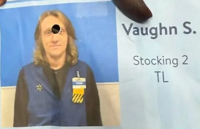La foto trovata nella spazzatura