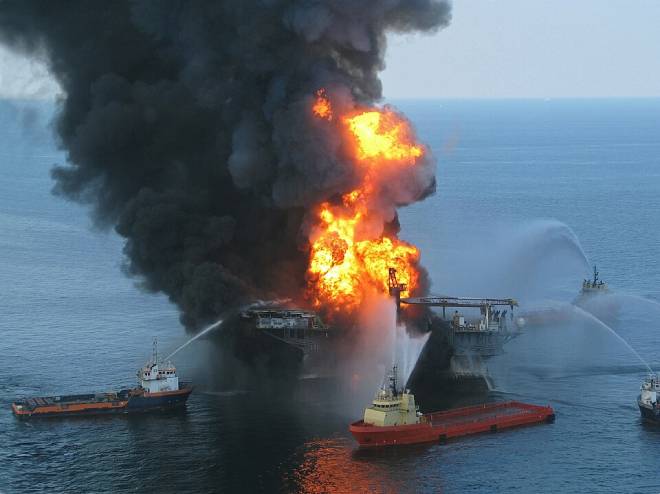 Esplosione della piattaforma Deepwater Horizon