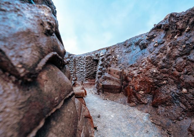 La ricostruzione di una trincea