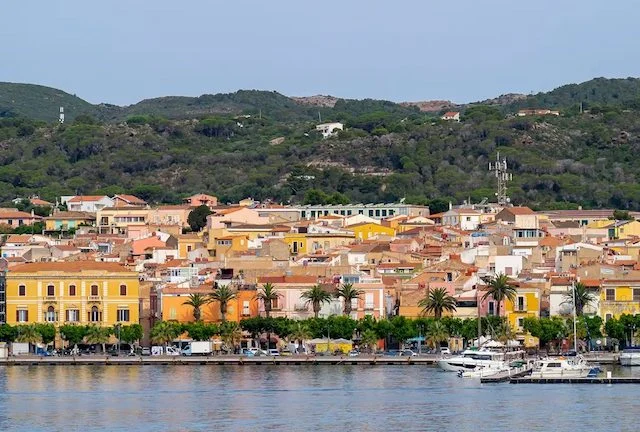 Il borgo di Carloforte